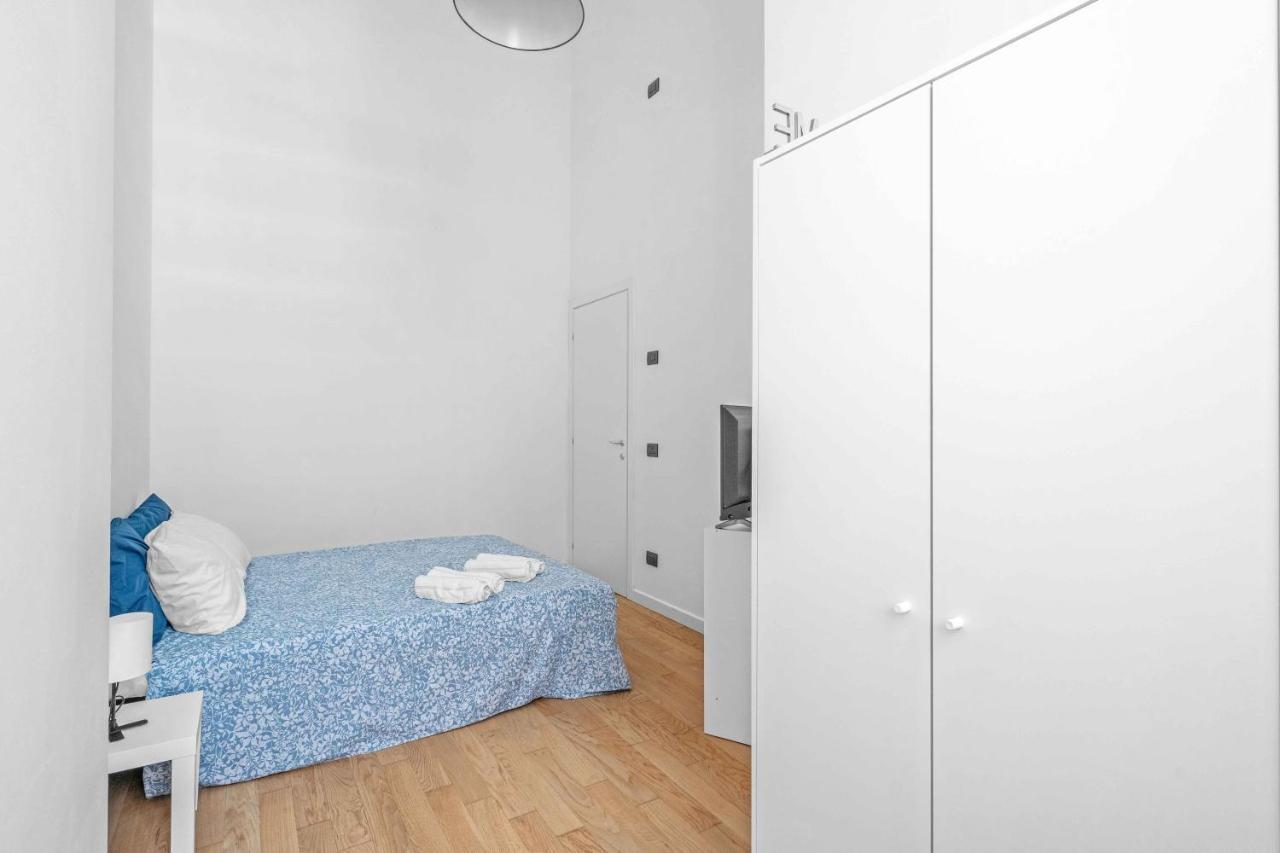 Cos54 - Exclusive Apartment With Garden In Milan Luaran gambar