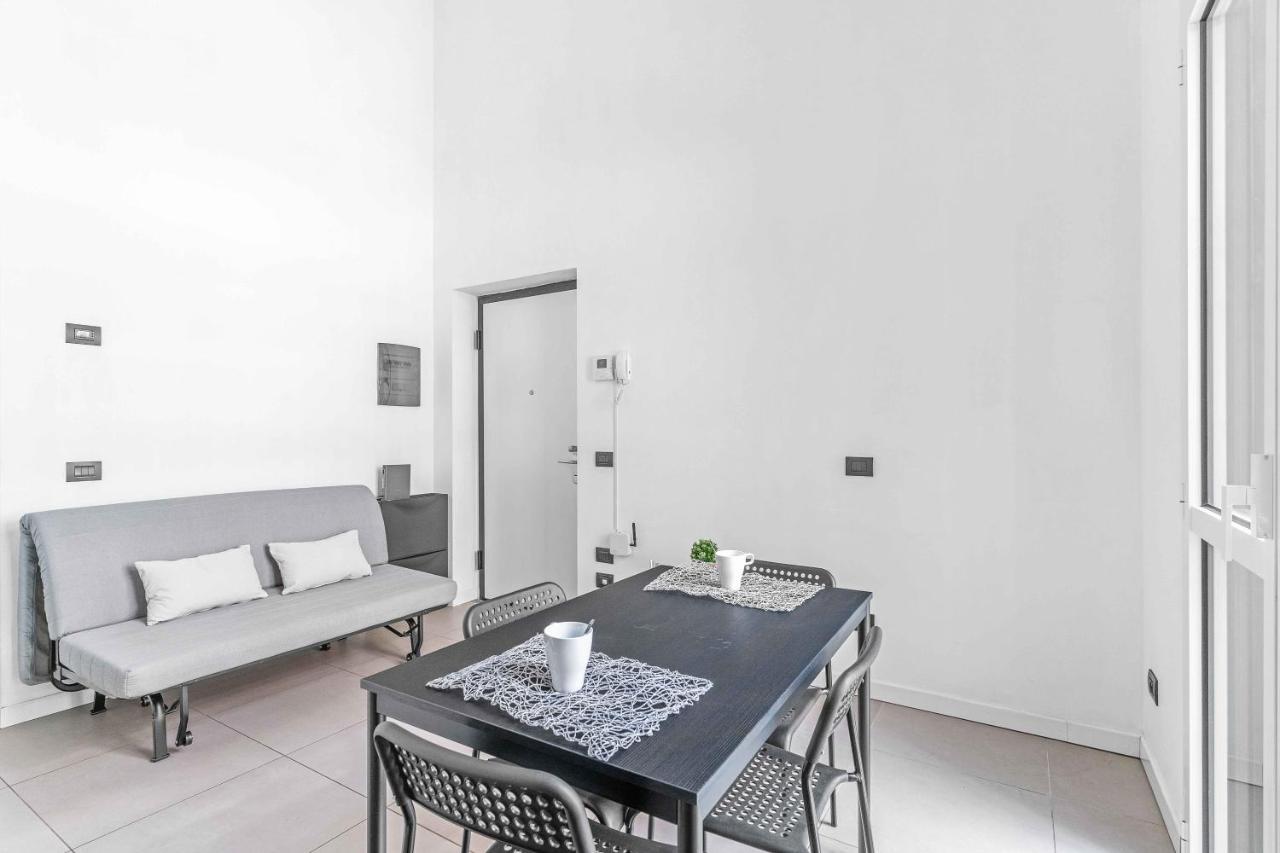 Cos54 - Exclusive Apartment With Garden In Milan Luaran gambar